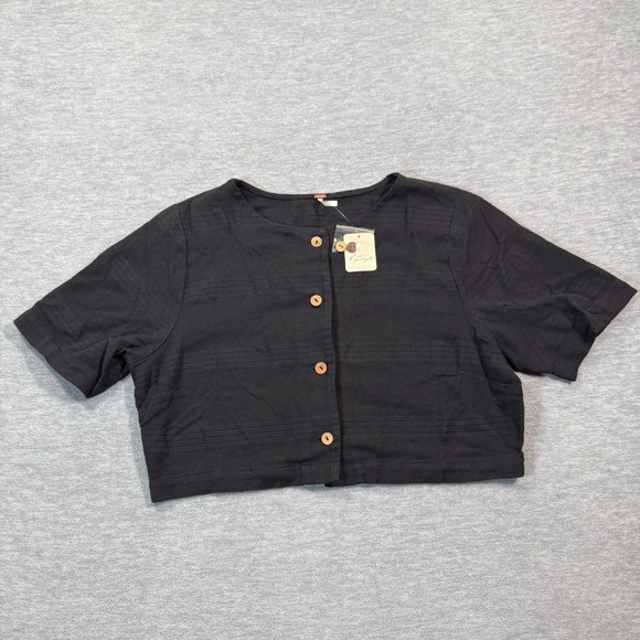 Free People Tops - Free People Top Womens XL Black Short Sleeve Cropped Button Front Shirt NWT